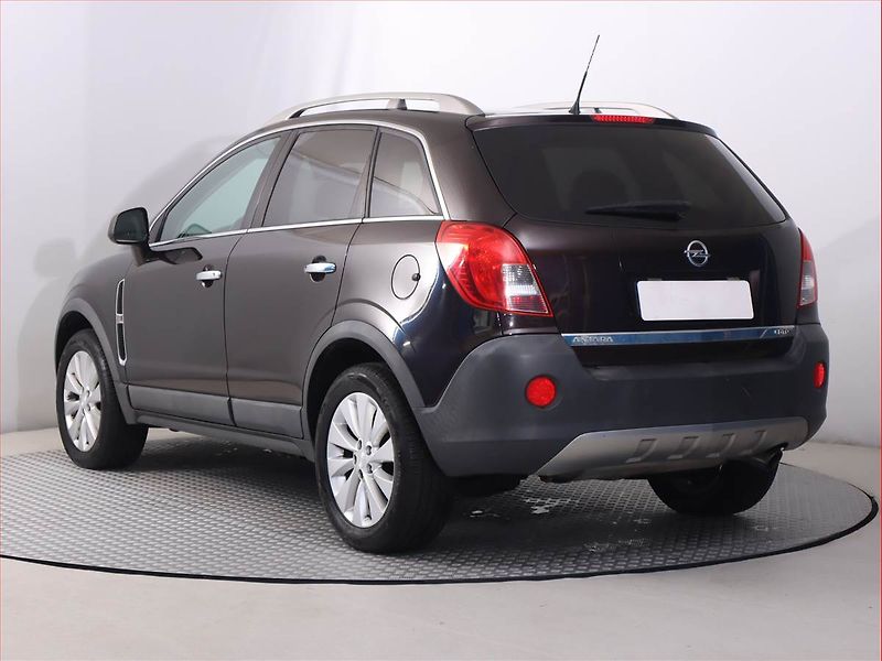 Opel Antara (2014) 2.2 CDTI, 4X4, Tempomat - fotka 4 z 19
