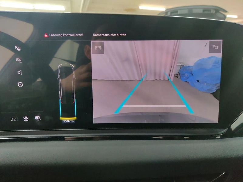 Audi A6 e-tron Perf. Kamera ACC Tep.če - fotka 11 z 13