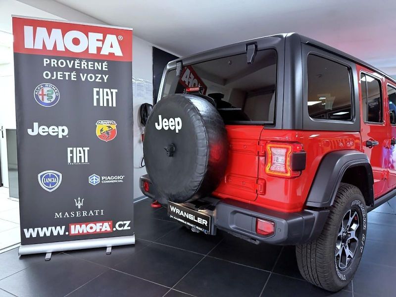 Jeep Wrangler (2019) Unlimited JL 2.2 CRD 200k AT8 - fotka 5 z 21
