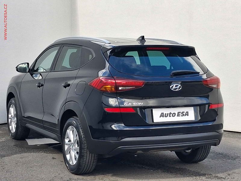 Hyundai Tucson (2019) 1.6 GDi 2WD, LED, navi - fotka 6 z 19