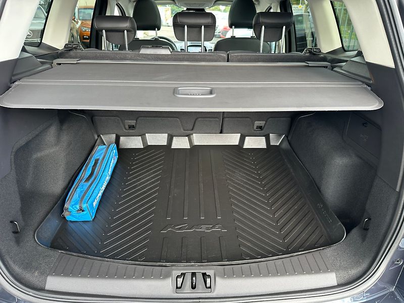 Ford Kuga (2019) 2,0TDCI 4x4 Automat  Vignale - fotka 14 z 31