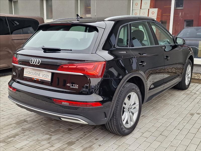 Audi Q5 40 TDI Quattro S Tronic,1.Maj - fotka 10 z 50