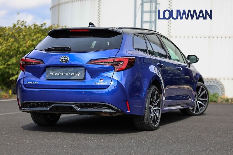 Toyota Corolla TS AT GR SPORT DYNAMIC - fotka 17 z 19