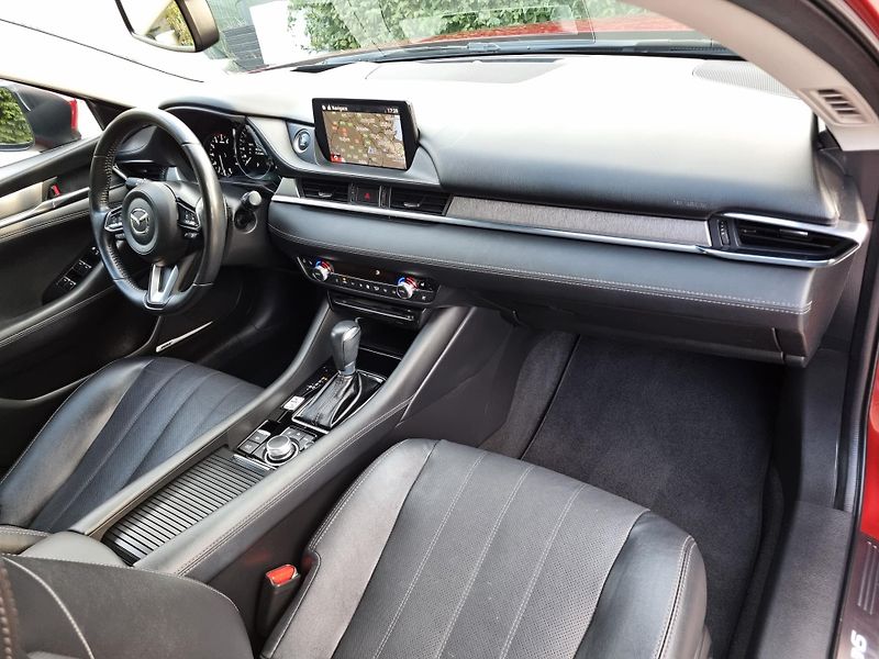 Mazda 6 (2019) 2.5 SPORTS LINE,VENTILACE,HEAD - fotka 24 z 45