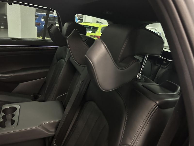Škoda Kodiaq (2023) 2.0TDi L&K 4x4 7míst Panor 360 - fotka 33 z 52