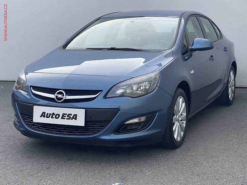 Opel Astra (2016) 1.4T, ČR, AC, STK6/28 - fotka 3 z 19