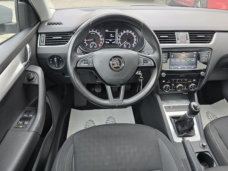 Škoda Octavia STYLE LED DIGIKLIMA-DPH - fotka 8 z 33