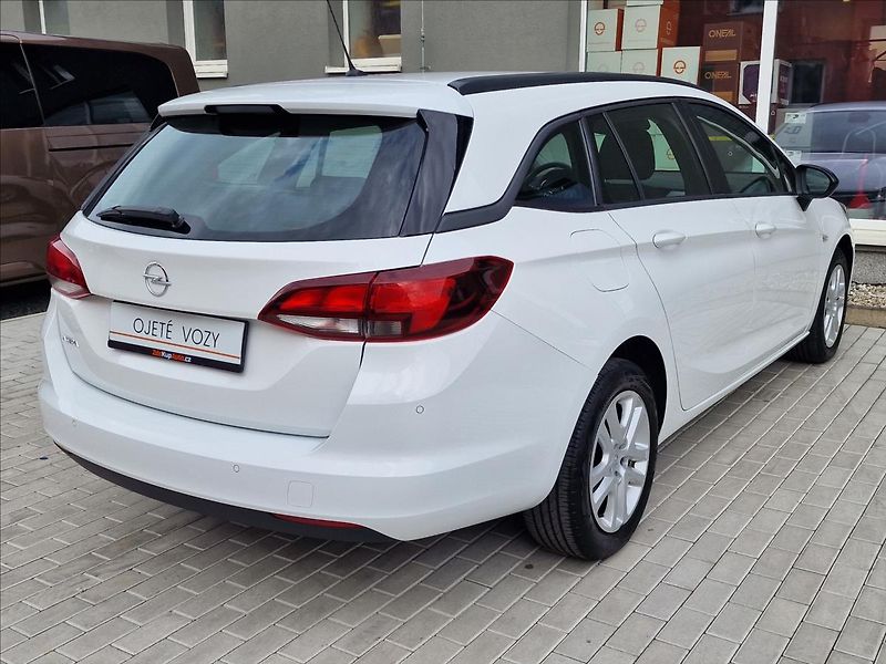 Opel Astra 1.5 CDTi 90kW Edition ST,1Maj - fotka 10 z 49