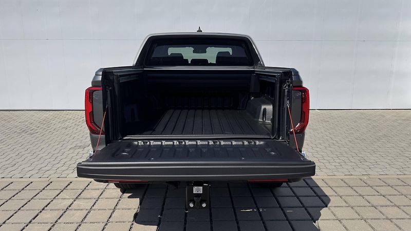 Volkswagen Amarok (2025) Aventura 10AUT 3,0TDi - fotka 4 z 7