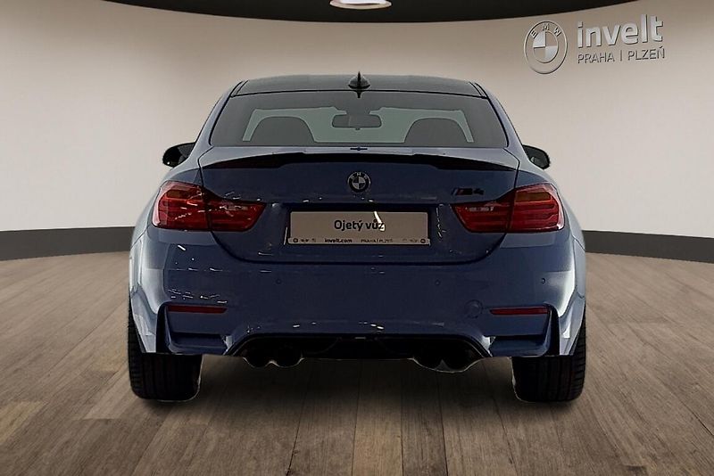 BMW M4 Competition paket - fotka 4 z 39