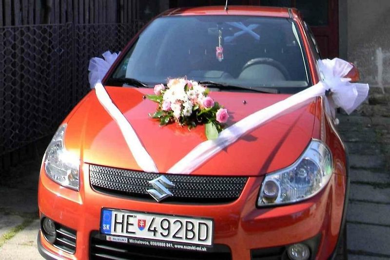 Svatba se konala 13.6.2020 a na auto nám posadili synovce Matyáše.
