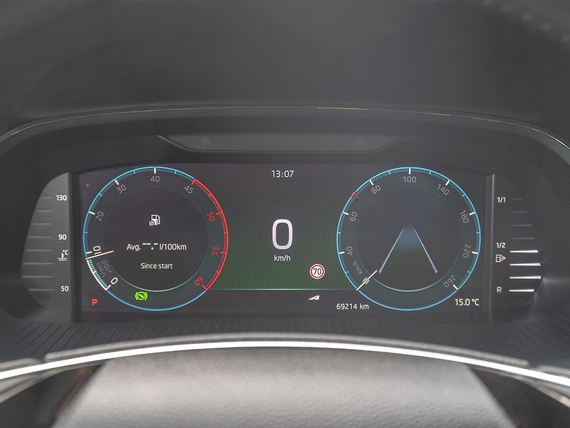 Škoda Octavia (2021) ČR 2.0TDI 147KW SCOUT - fotka 24 z 54