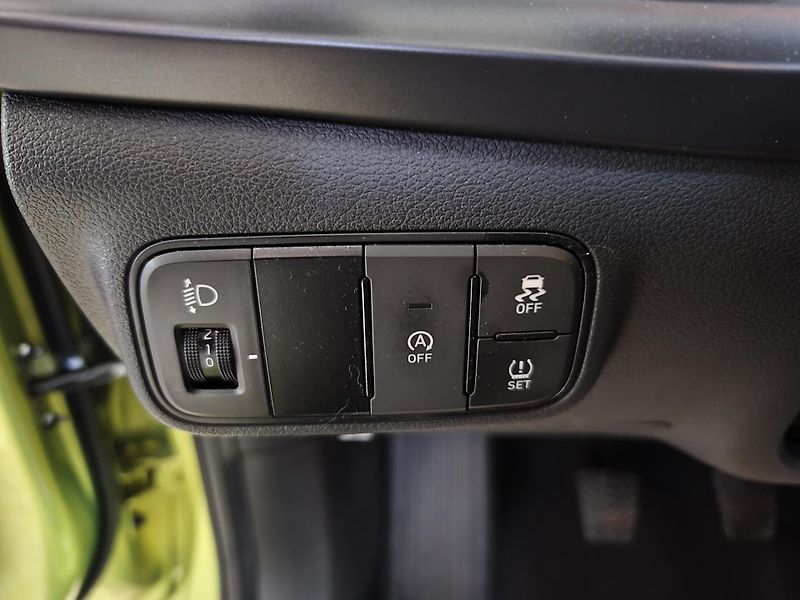 Hyundai Bayon (2024) 1.2i 58kW Comfort club MT - fotka 15 z 22