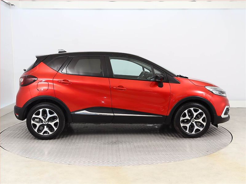 Renault Captur (2019) 1.3 TCe, Automat, ČR,1.maj - fotka 6 z 16