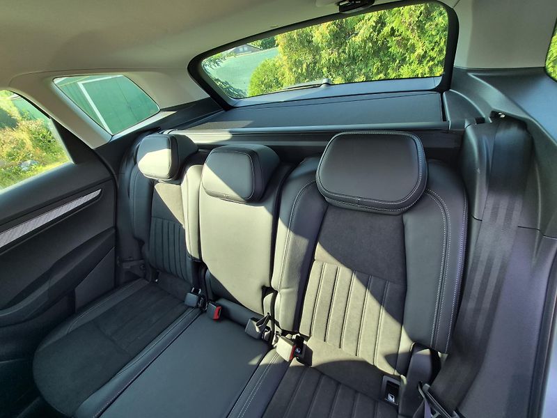 Škoda Karoq (2025) Karoq 1.5 tsi TOP selection  - fotka 14 z 29