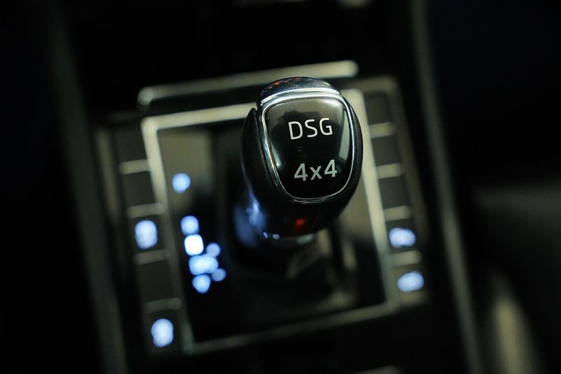 Škoda Superb - fotka 25 z 28