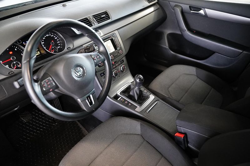 Volkswagen Passat - fotka 5 z 6