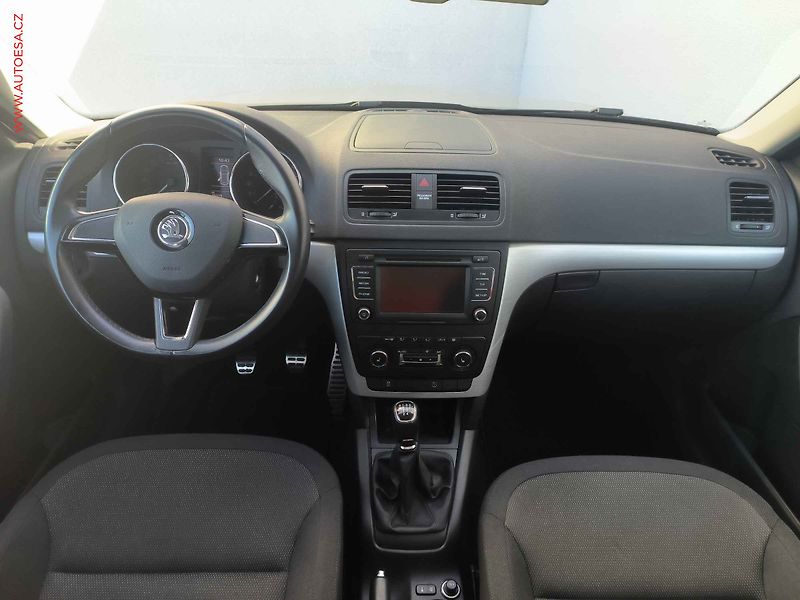 Škoda Yeti (2014) 2.0 TDi Outdoor, Ambition, TZ - fotka 8 z 17