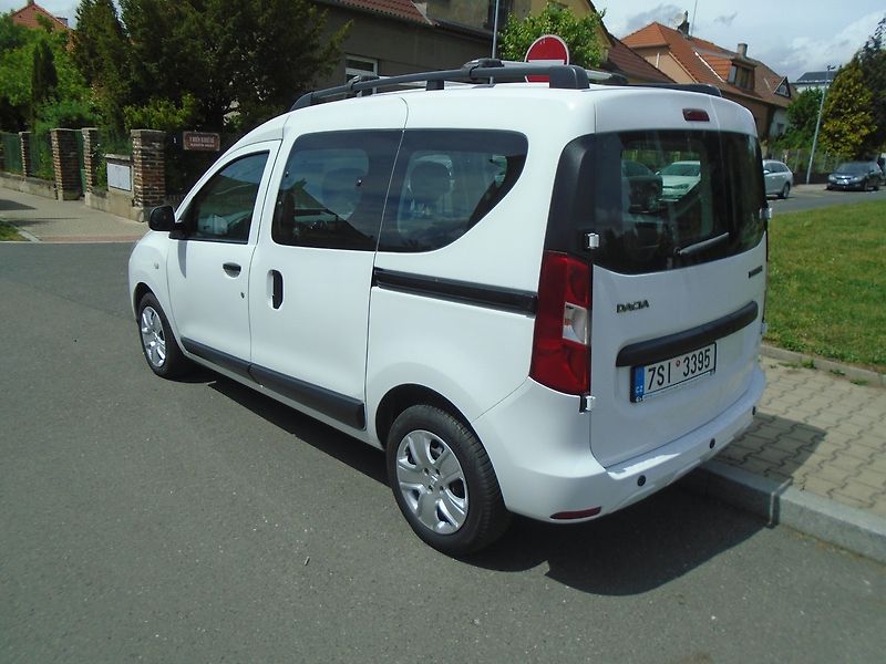 Dacia Dokker (2020) 1.5 DCi 5 míst - fotka 7 z 28