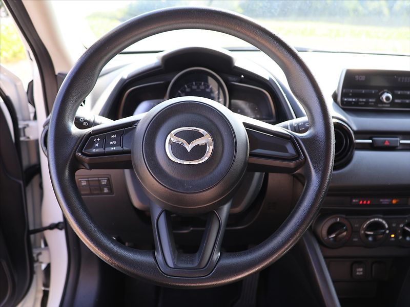 Mazda CX-3 2,0 Skyactiv-G120 Emotion CZ - fotka 17 z 33