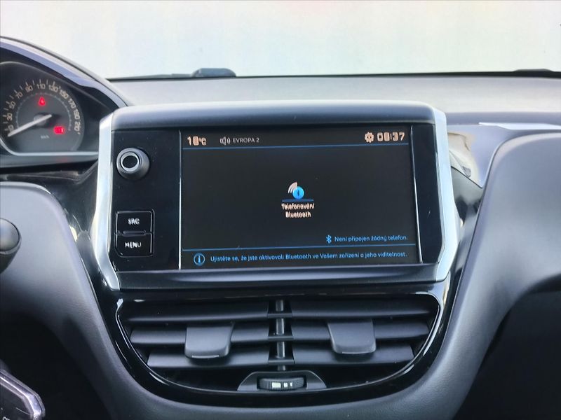 Peugeot 208 1,6   1.6 HDI  55kW Klimatizac - fotka 12 z 29