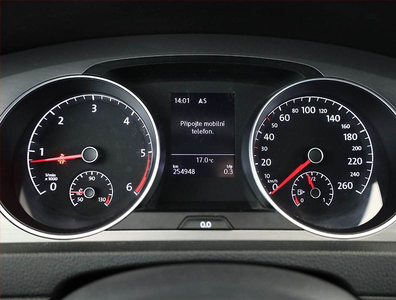 Volkswagen Golf (2014) 2.0 TDI, Serv.kniha, Navi - fotka 8 z 20
