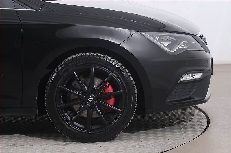 Seat Leon (2017) 1.4 TSI, Kůže, Tempomat - fotka 15 z 23