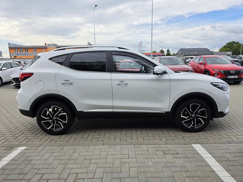 MG ZS (2025) 1,5 78kW Emotion Plus - fotka 6 z 16