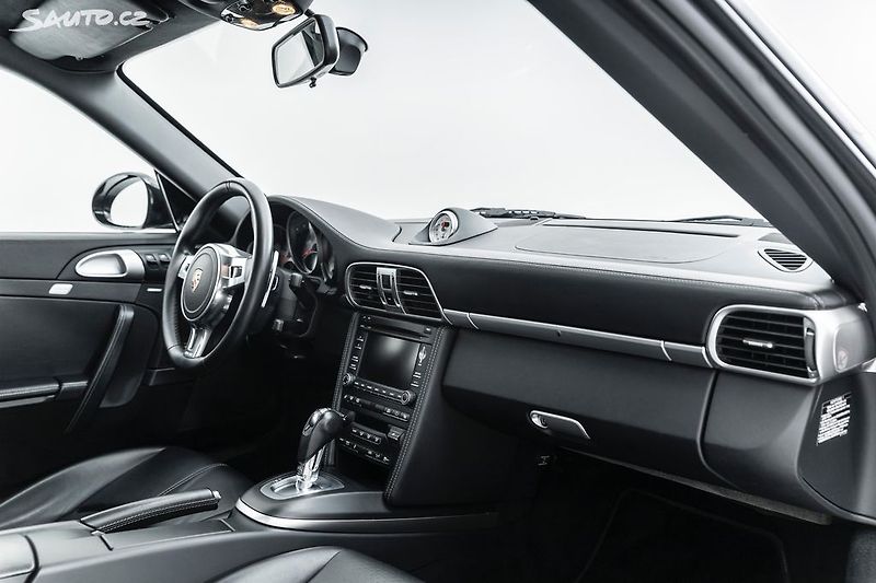 Porsche 911 997.2 Carrera 4S*servis Porsch - fotka 15 z 48