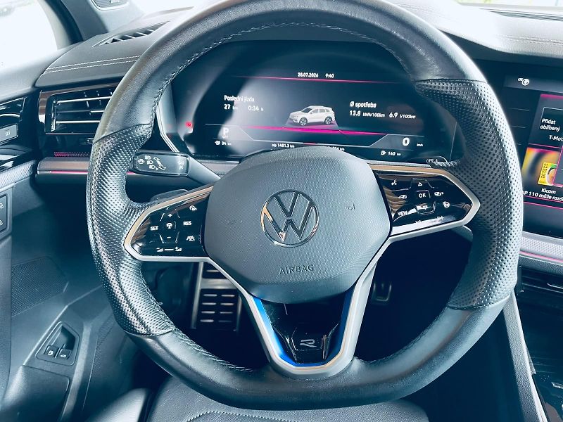Volkswagen Touareg (2024) R eHybrid 3.0 V6 TSi, 340kW - fotka 9 z 23