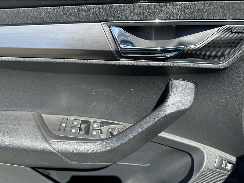 Škoda Karoq 1.5 TSI Style 110kW Manuální - fotka 22 z 26