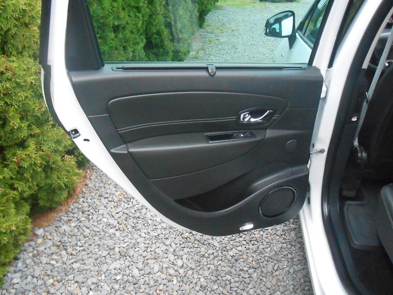 Renault Grand Scénic 2.0DCi, KAMERA,BOSSE - fotka 25 z 41