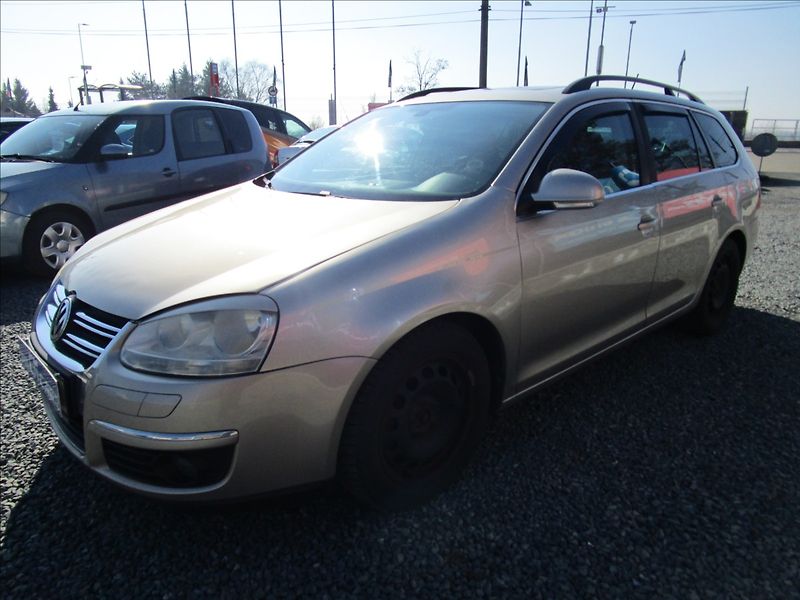Volkswagen Golf Variant 1.4TSi Sport, aut. Kli - fotka 1 z 42