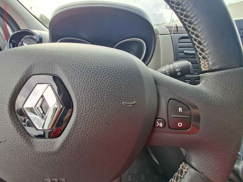 Renault Trafic (2019) 1.6dCi L2 9míst, 2.maj, AC - fotka 17 z 21