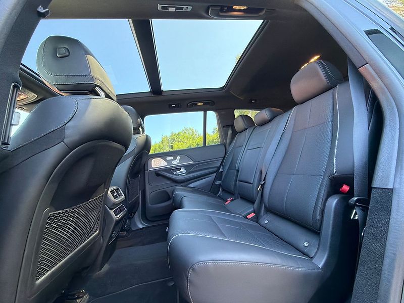Mercedes-Benz GLS 400d AMG 4MATIC - fotka 27 z 40