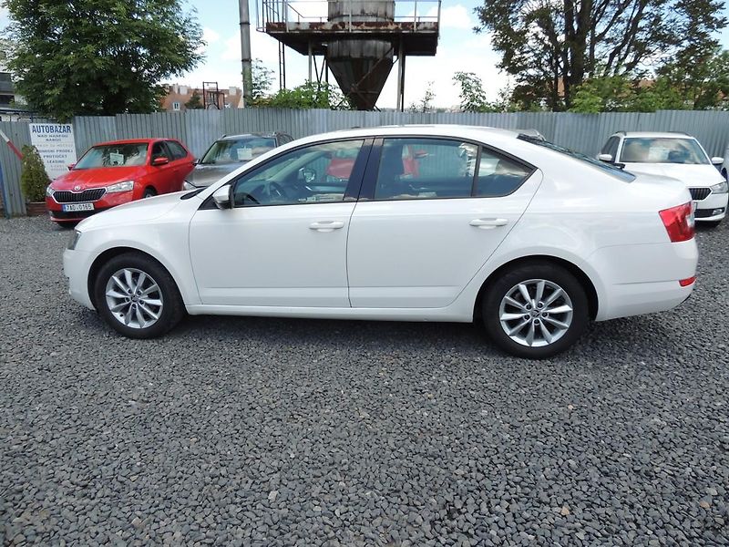 Škoda Octavia (2016) 1.6TDi,81kw,AMB,ČR,2.majitel - fotka 6 z 42