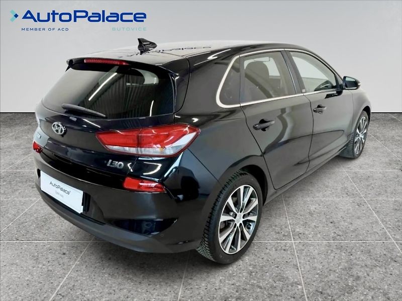 Hyundai i30 1,4 T-GDI AUTOMAT STYLE - fotka 4 z 20