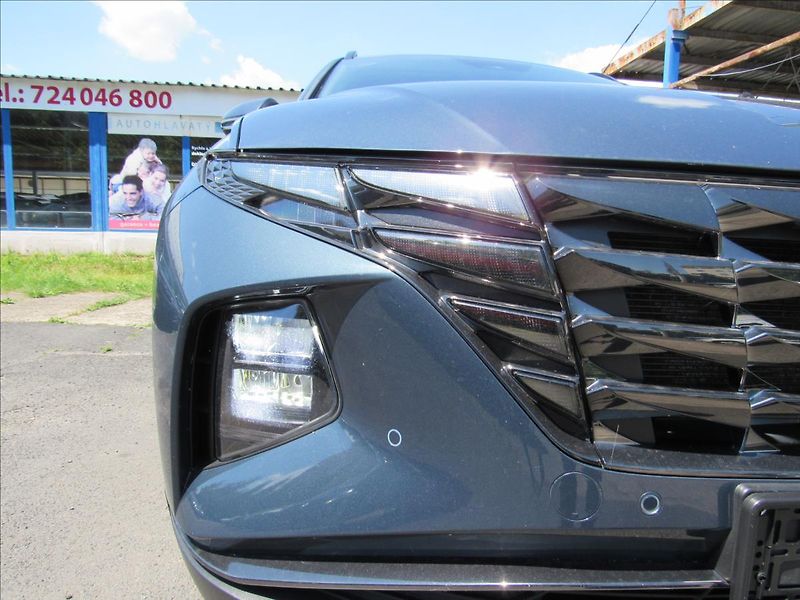 Hyundai Tucson 1,6 CRDi Style AWD AUT - fotka 30 z 35