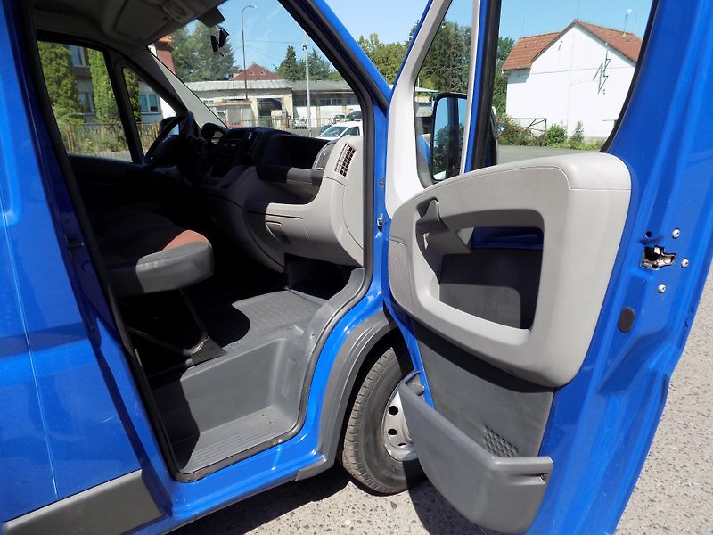Fiat Ducato (2011) 3,0 116KW VALNÍK 4,20M  - fotka 23 z 30