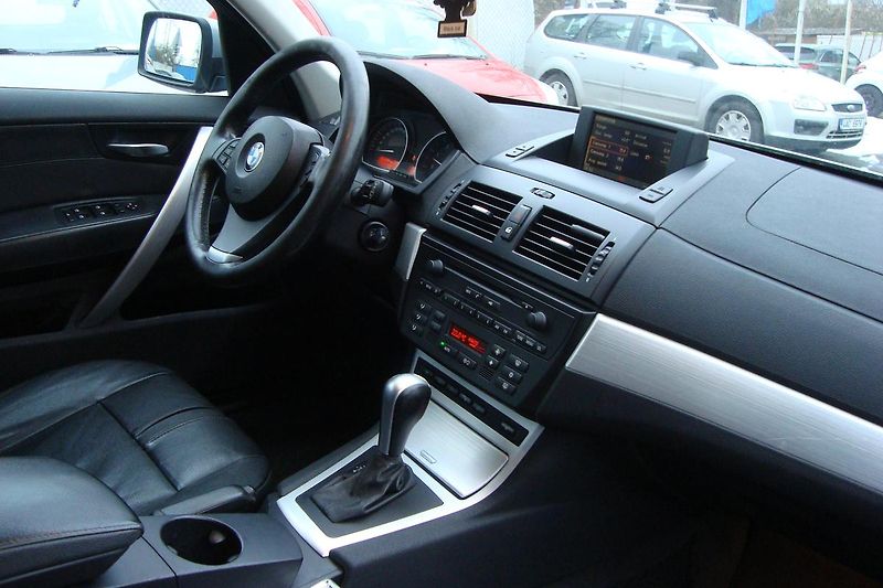 BMW X3 (2007) 3.0 SD, Xdrive,Nová STK+ME,AUT - fotka 39 z 73