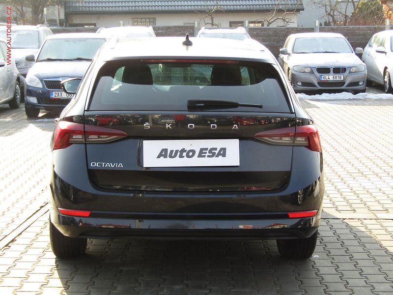 Škoda Octavia (2020) 2.0 TDi, 1.maj,ČR, Style - fotka 5 z 26