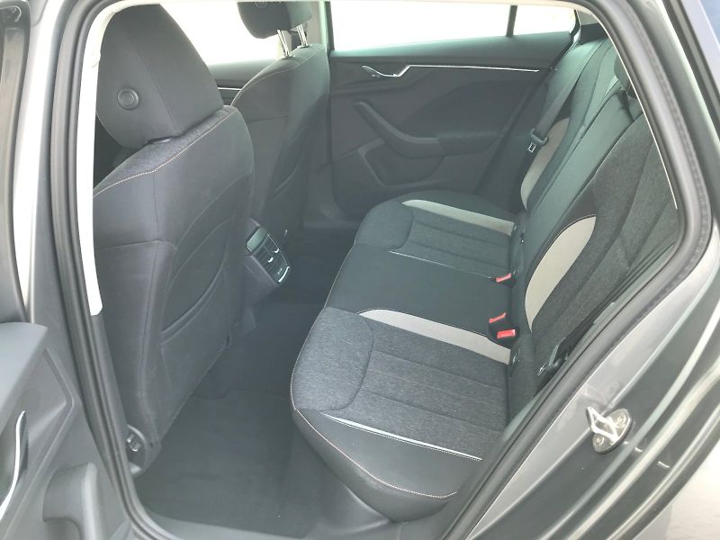 Škoda Scala (2022) STY TS 81/1.0 M6F - fotka 16 z 27