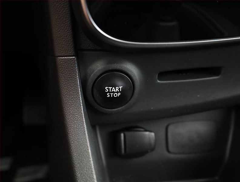 Renault Clio (2017) 1.2 TCe, Serv.kniha, Kůže - fotka 14 z 19