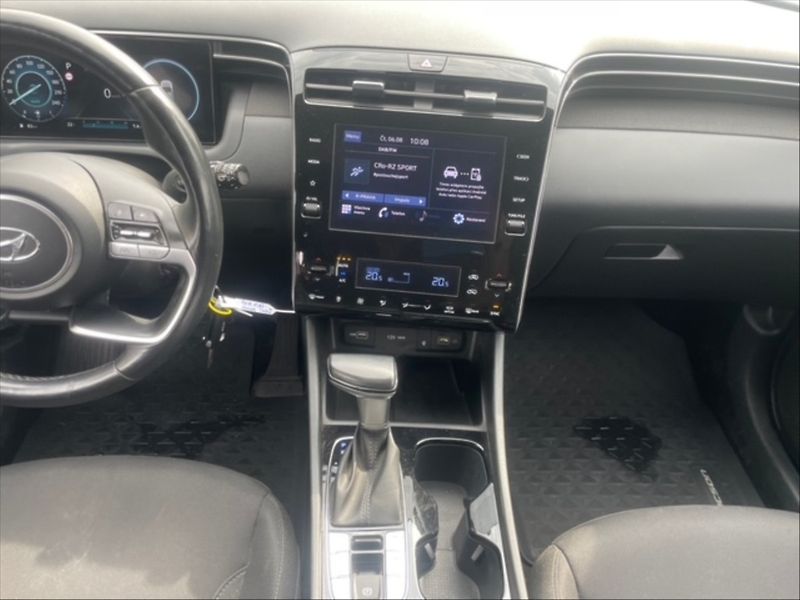 Hyundai Tucson 1,6 CRDI Smart AT - fotka 10 z 11