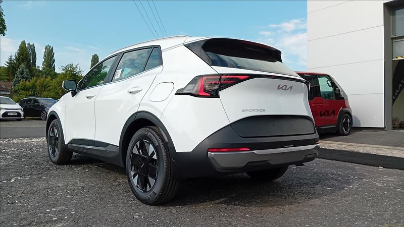 Kia Sportage 1,6 1,6 T-GDi  4x2 EXCLUSIVE - fotka 6 z 6