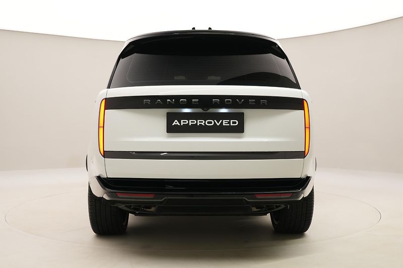 Land Rover Range Rover P530 AUTOBIOGRAPHY REZERVACE - fotka 11 z 83