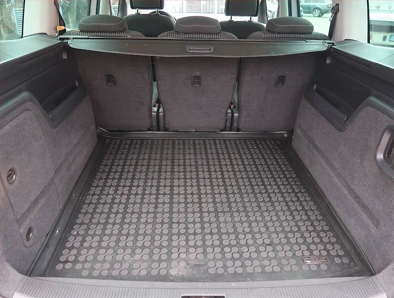 Seat Alhambra (2012) 2.0 TDI, Automat, Navi - fotka 14 z 19