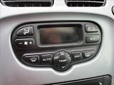 Citroën Xsara Picasso 1,6 i, klima, servis, tažné, - náhled 21