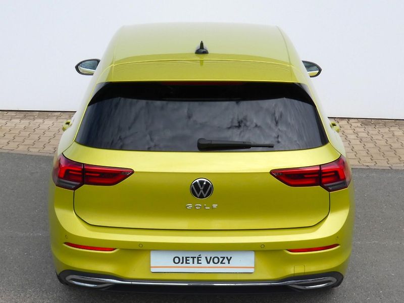 Volkswagen Golf (2020) Style 1,5 TSI - fotka 12 z 30