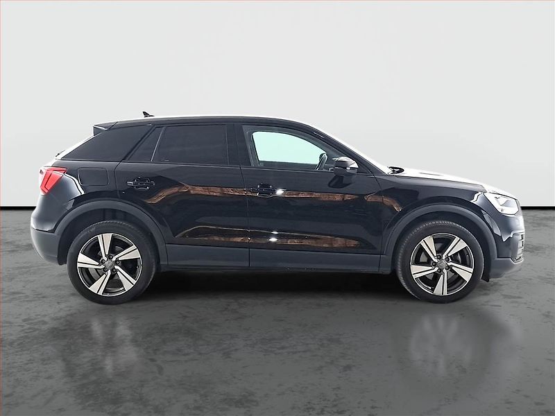 Audi Q2 (2018) sport 2.0 TFSI - fotka 6 z 19